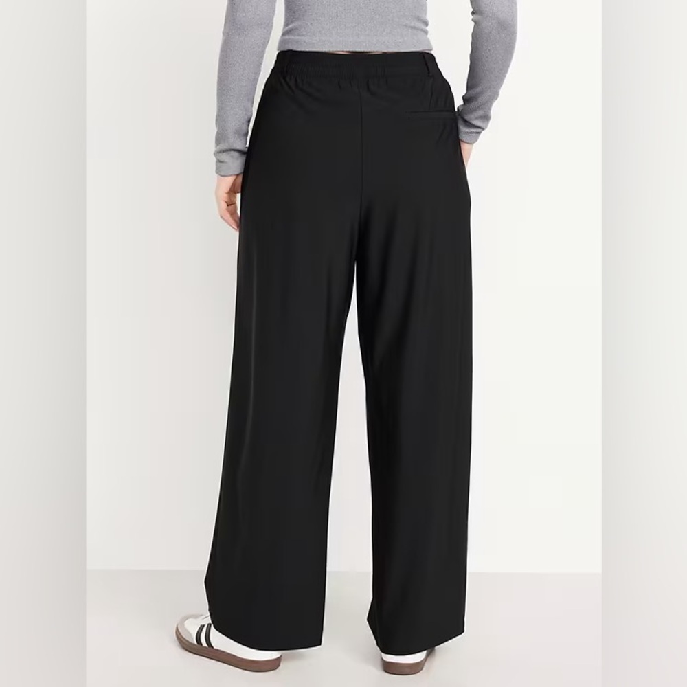 NWT! Old Navy High-Waisted SleekTech Trouser Pants in Black 🛍️ - Picture 5 of 6